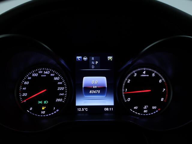 Mercedes-Benz GLC-KLASSE 250 4MATIC Business Solution AMG | Achteruitrijcamera | Trekhaak | Nightpakket | Leder | Inclusief 12 Maanden Garantie