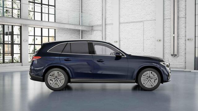 Mercedes-Benz GLC-KLASSE 300e 4MATIC AMG Line | AMG | Panoramadak | Trekhaak | Winter pakket | Rij assistentiepakket plus |