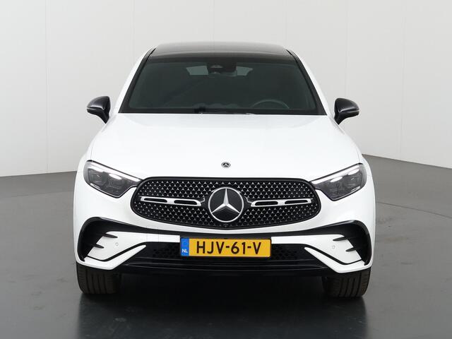 Mercedes-Benz GLC-KLASSE Coupé 300e 4MATIC AMG Line | Night pakket | Panoramadak |