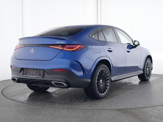 Mercedes-Benz GLC-KLASSE Coupé 300 e 4M AMG Plug-In Hybride AMG Line Premium | Night Pakket | Panorama Schuif-Kanteldak | 20 Inch AMG Velgen | Trekhaak | Stuur en Stoelverwarming | Inclusief 24 maanden MB Certified garantie voor Europa.