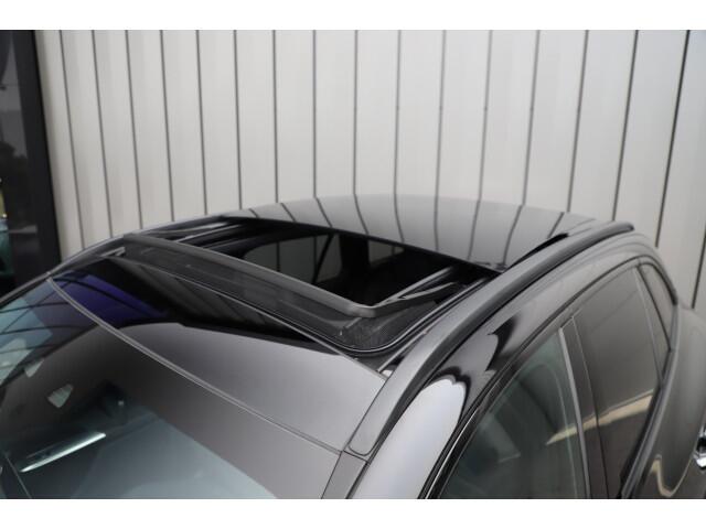 Mercedes-Benz GLC-KLASSE 300e AMG 4-Matic Aut9 | 313PK | Massage | Pano | Head-up | Keyles-go | Stoelkoeling | Digital-light | Stuurwielverw. | Air-balance | Carbon | 2023.
