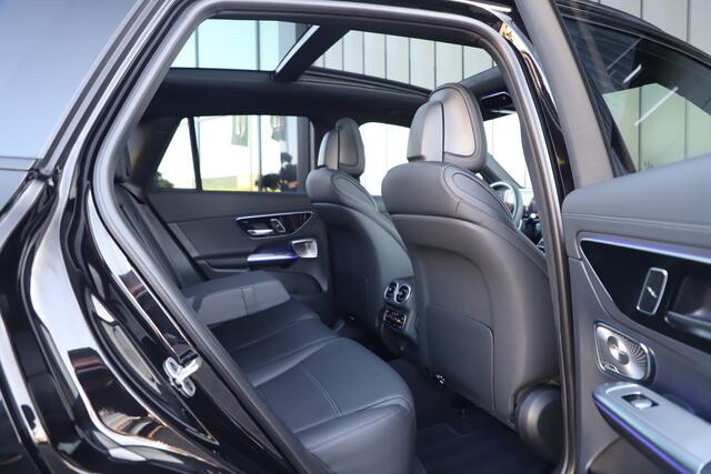 Mercedes-Benz GLC-KLASSE 300de AMG 4-Matic | 306PK | Achterasbesturing | Luchtvering | Massage | Head-up | Keyles-go | Distronic+ | Pano | Digital-light | Sfeerverlichting | Memory |