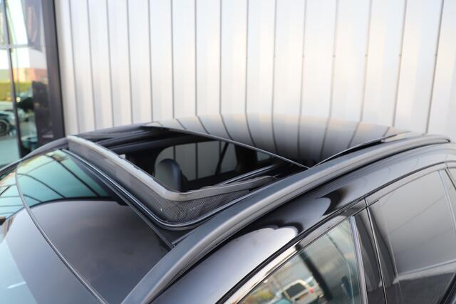 Mercedes-Benz GLC-KLASSE 300de AMG 4-Matic | 306PK | Achterasbesturing | Luchtvering | Massage | Head-up | Keyles-go | Distronic+ | Pano | Digital-light | Sfeerverlichting | Memory |
