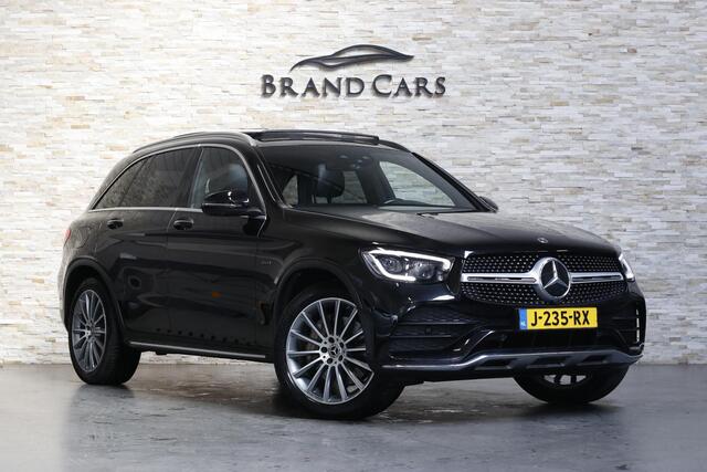 Mercedes-Benz GLC-KLASSE 300e 4MATIC Premium Plus AMG Pakket | PANO | 360 Camera | Luchtvering | Memory | Sfeer | Head up display | Digitaal dashboard | Leder | Stoelkoeling | Orig. NL | VOL OPTIES!