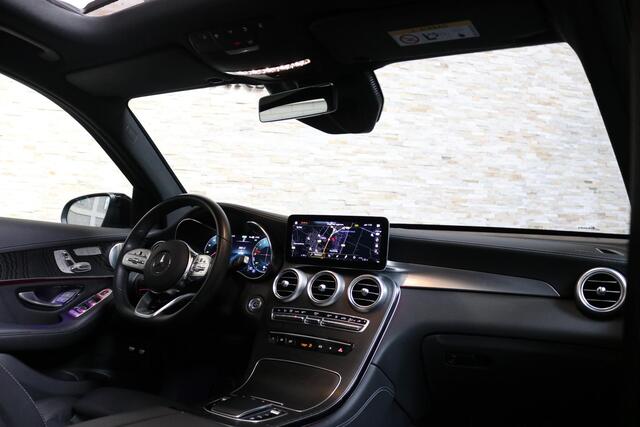 Mercedes-Benz GLC-KLASSE 300e 4MATIC Premium Plus AMG Pakket | PANO | 360 Camera | Luchtvering | Memory | Sfeer | Head up display | Digitaal dashboard | Leder | Stoelkoeling | Orig. NL | VOL OPTIES!