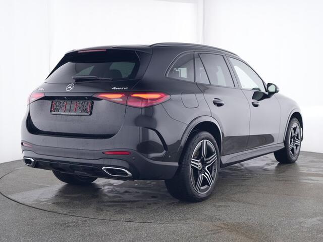 Mercedes-Benz GLC-KLASSE 400 e 4-MATIC AMG Edition Night pakket | Panoramadak | Alarm | Trekhaak | Burmester® | Distronic | Memory Pack | 360 gr Camera | Inclusief 24 maanden Mercedes-Benz Certified garantie voor Europa.