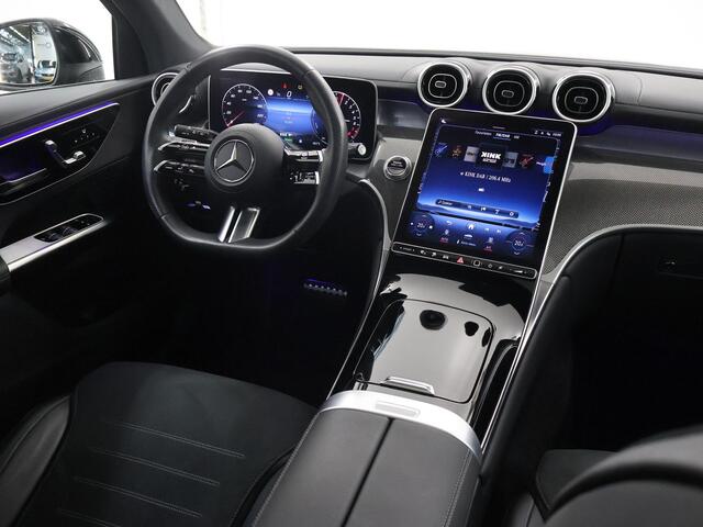 Mercedes-Benz GLC-KLASSE 300e 4MATIC AMG Line | Panoramadak | 360 graden camera | Sfeerverlichting | Trekhaak | Stoelverwarming |