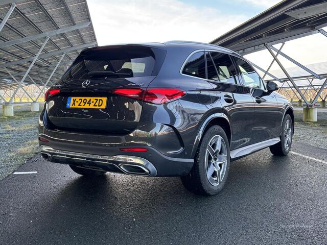 Mercedes-Benz GLC-KLASSE 400e 4MATIC AMG Line | Panoramadak | Trekhaak | 360 camera | Distronic | Digital light | Memory stoelen | Sfeerverlichting |