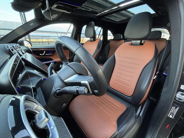 Mercedes-Benz GLC-KLASSE 400e 4MATIC AMG Line | Panoramadak | Trekhaak | 360 camera | Distronic | Digital light | Memory stoelen | Sfeerverlichting |