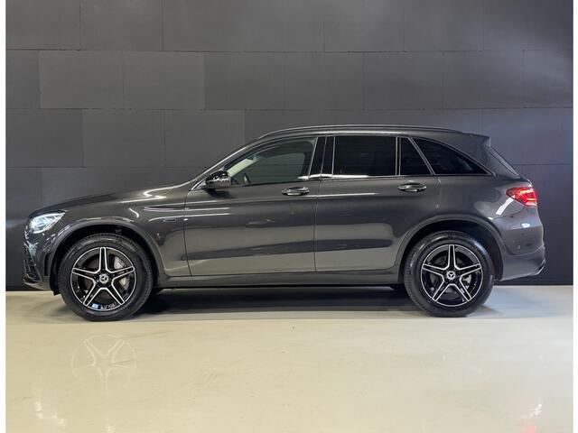 Mercedes-Benz GLC-KLASSE 300e 4MATIC Business Solution AMG Automaat | Elektr. sportstoelen | Full LED | Camera | Stoelverwarming | Navi | Carplay