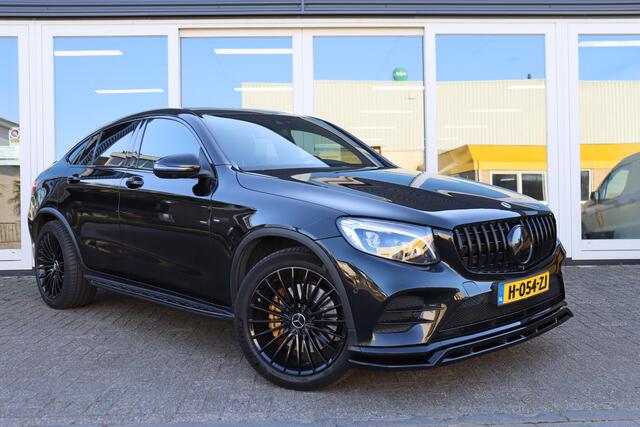 Mercedes-Benz GLC-KLASSE Coupé AMG 43 4MATIC Schuifdak, Trekhaak, Navigatie. Pdc V+A