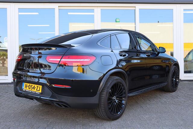Mercedes-Benz GLC-KLASSE Coupé AMG 43 4MATIC Schuifdak, Trekhaak, Navigatie. Pdc V+A