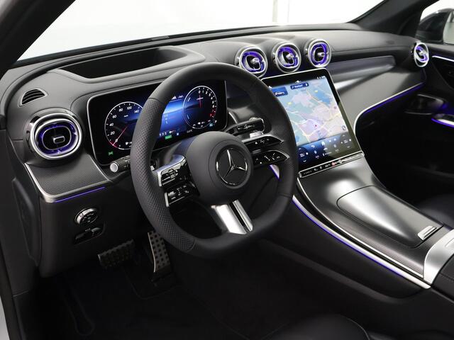 Mercedes-Benz GLC-KLASSE 300e 4MATIC AMG Line | Premium Plus | Rij-assistentie | Trekhaak | Panoramadak | HUD | Nightpakket | Memory stoelen | 20-Inch AMG-velgen