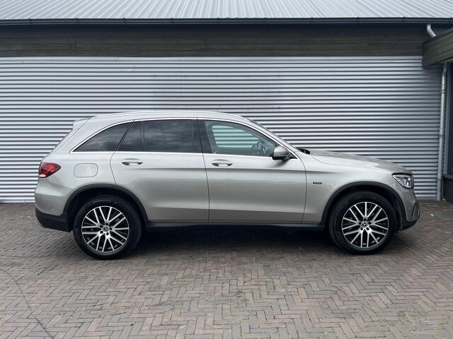 Mercedes-Benz GLC-KLASSE 300e 4MATIC Business Solution Luxury PANORAMADAK