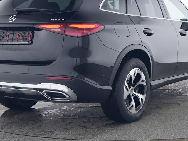 Mercedes-Benz GLC-KLASSE 300 e 4MATIC Plug-In Hybride Avantgarde Advanced Plus | Panorama Schuif-Kanteldak | Distronic | 360° camera | Stuur en Stoelverwarming. Inclusief 24 maanden MB Certified garantie voor Europa.