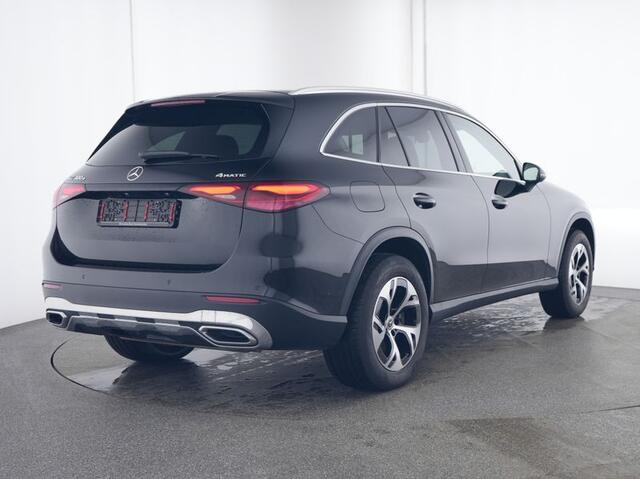 Mercedes-Benz GLC-KLASSE 300 e 4MATIC Plug-In Hybride Avantgarde Advanced Plus | Trekhaak | Digital Koplampen | DC Laden | Distronic | Memory Voorstoelen. Inclusief 24 maanden MB Certified garantie voor Europa.