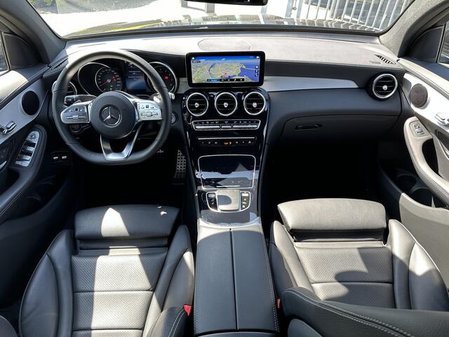 Mercedes-Benz GLC-KLASSE Coupé 300e 4MATIC AMG Camera | Leer | Stoelverw. | Spiegelpakket | DAB |