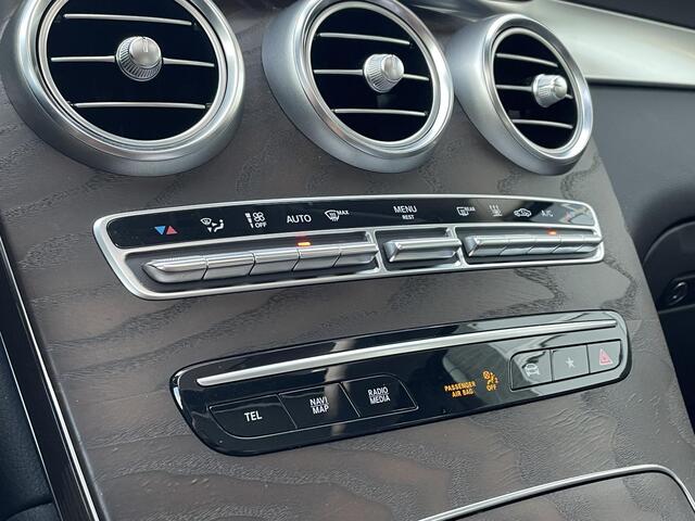 Mercedes-Benz GLC-KLASSE 300e 4MATIC Luxury | Panoramadak | Trekhaak | Zwar