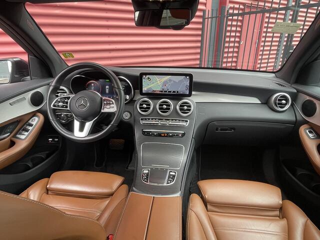 Mercedes-Benz GLC-KLASSE 200 Luxury | Panoramadak | Trekhaak | Rijass +