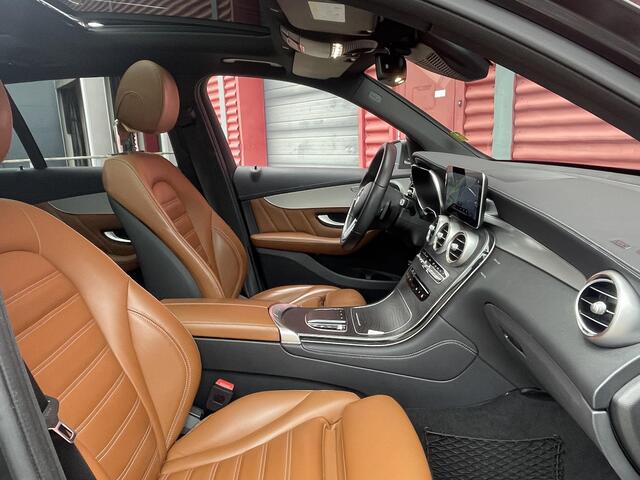 Mercedes-Benz GLC-KLASSE 200 Luxury | Panoramadak | Trekhaak | Rijass +