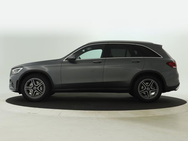 Mercedes-Benz GLC-KLASSE 200 4MATIC Business Solution AMG | Achteruitrijcamera | AMG Styling Inclusief 24 maanden MB Certified garantie voor Europa.