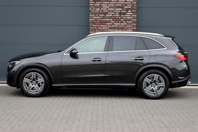 Mercedes-Benz GLC-KLASSE 300e 4MATIC AMG Line Aut9 | Achterasbesturing | Luchtvering | Panoramadak | HUD | Memory | Digital Light | Surround Camera | Keyless Go |