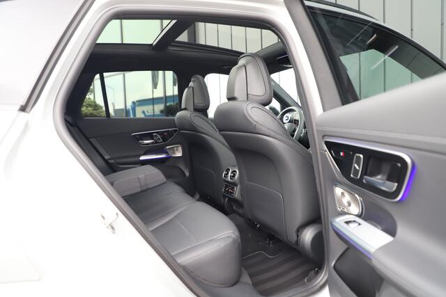 Mercedes-Benz GLC-KLASSE 300e AMG 4-Matic | 313PK | Massage | Pano | Keyles-go | Head-up | Sfeerverlichting | Distronic+ | Stoelkoeling | Burmester | Memory | Air-balance | 2024.