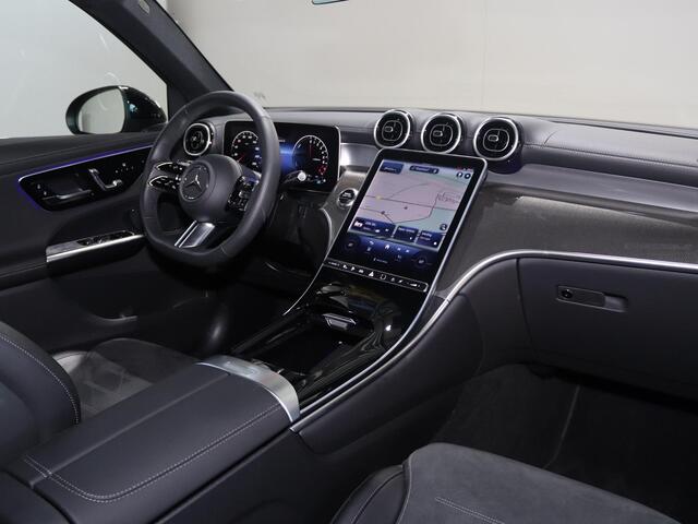 Mercedes-Benz GLC-KLASSE 300e 4MATIC AMG Line | AMG | Panoramadak | Trekhaak | Night pakket |