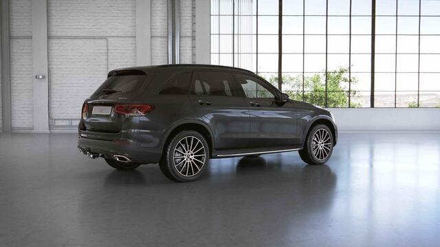 Mercedes-Benz GLC-KLASSE 300e 4MATIC Premium Plus | AMG | Night | Trekhaak | Treeplanken | Memory | Stoelverwarmibng | 360 graden camera |