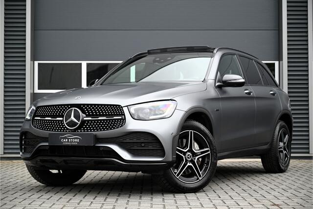 Mercedes-Benz GLC-KLASSE 300e 4MATIC AMG / PANO / NIGHT / MAGNO / BURMESTER / 360 CAMERA / LED / SFEERVERLICHTING