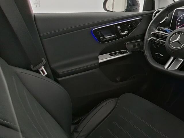 Mercedes-Benz GLC-KLASSE 400 e 4MATIC AMG Plug-In Hybride | AMG Line Premium | Panorama Schuif-Kanteldak | Trekhaak | Burmester® | 20 Inch AMG Velgen | Inclusief 24 maanden MB Certified garantie voor Europa.