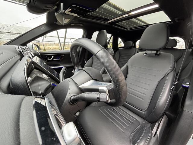 Mercedes-Benz GLC-KLASSE 300e 4MATIC AMG Line | Panoramadak | Head-up display| Lederen bekleding | Memory stoelen | Sfeerverlichting | Digital light |