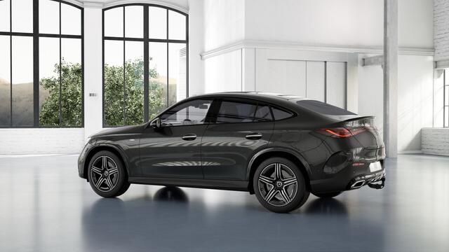 Mercedes-Benz GLC-KLASSE 300e 4MATIC Sport Edition | Trekhaak | Nightpakket | Parkeerpakket met 360°-camera | Premium pakket | EASY PACK achterklep | URBAN GUARD voertuigbescherming plus | Dodehoekassistent | Memorypakket |