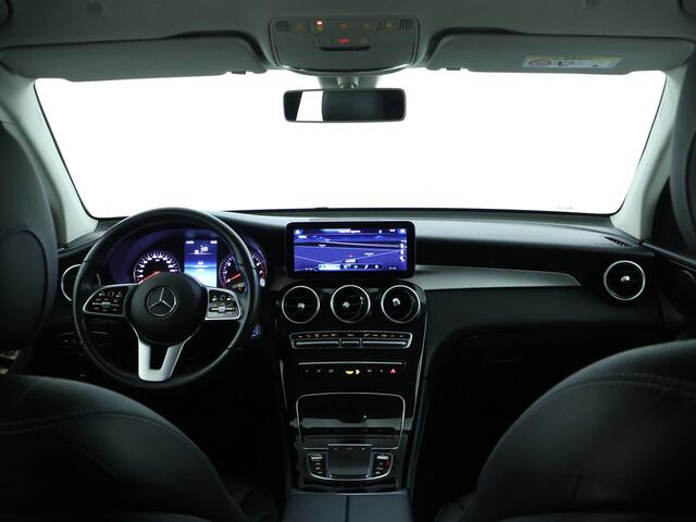 Mercedes-Benz GLC-KLASSE 200 Business Solution | Parkeerpakket + achtercamera | Privacy Glas | Electr. Stoelbediening | Led lights | Inclusief 24 maanden MB Certified garantie voor Europa.