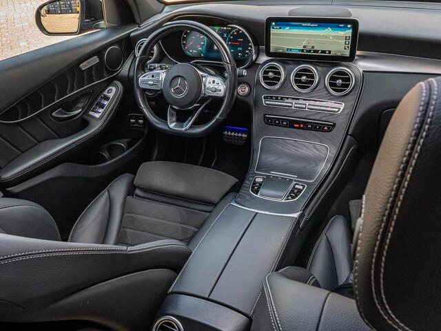 Mercedes-Benz GLC-KLASSE GLC300e 4MATIC AMG Line Pano Camera