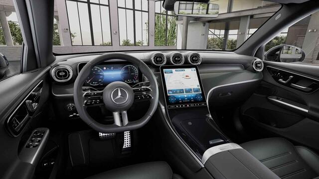 Mercedes-Benz GLC-KLASSE 300e 4MATIC AMG Line | AMG | Panoramadak | Trekhaak | Digital light | Distronic |