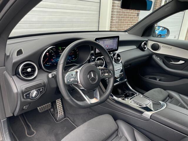 Mercedes-Benz GLC-KLASSE Coupé 300e 4MATIC AMG | Trekhaak | Trekhaak | Smartphone Integratie |
