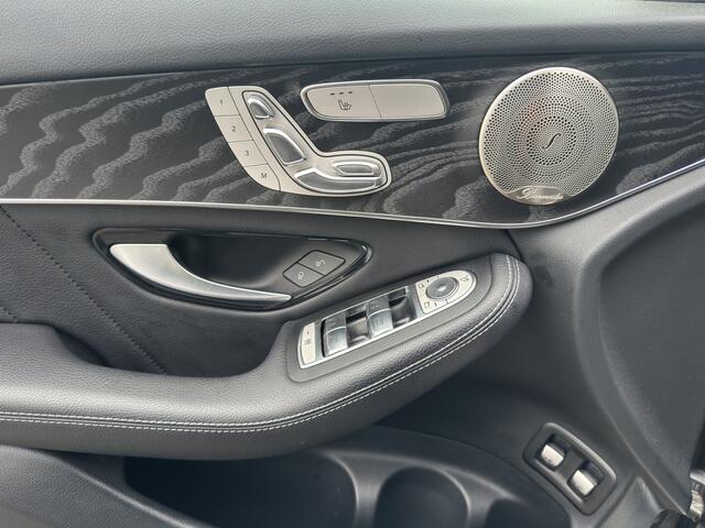 Mercedes-Benz GLC-KLASSE 300e 4MATIC Business Solution AMG | Memory | HUD | Pano | Trekhaak | Burmester | Camera