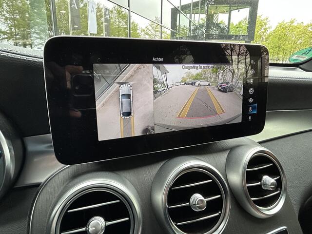 Mercedes-Benz GLC-KLASSE Coupé 300e AMG // Trekhaak // Burmester // 360 Camera // Distronic // Carplay // Keyless Entry // Rij Assistentie pakket // Night pakket
