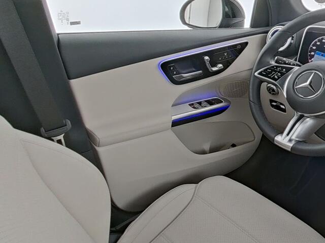 Mercedes-Benz GLC-KLASSE 300 e 4MATIC Plug-In Hybride | Edition Avantgarde | Alarm | Rijassistentiepakket plus | Stuur en Stoelverwarming | Memory Voorstoelen | Inclusief 24 maanden MB Certified garantie voor Europa.