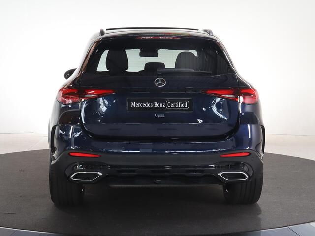 Mercedes-Benz GLC-KLASSE 300e 4MATIC AMG Night | Panoramadak | Trekhaak | Night pakket | Digital light | Distronic | 360 camera |