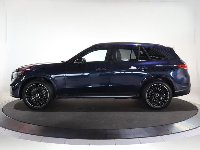 Mercedes-Benz GLC-KLASSE 300e 4MATIC AMG Night | Panoramadak | Trekhaak | Night pakket | Digital light | Distronic | 360 camera |