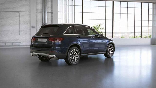Mercedes-Benz GLC-KLASSE 300e 4MATIC Business Solution | Panoramadak | Trekhaak | Rijassistentiepakket | Burmester | Memory stoelen | 360 camera |