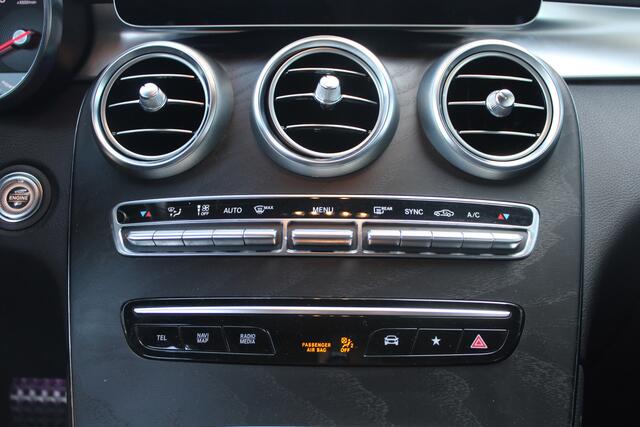 Mercedes-Benz GLC-KLASSE 200 AUT9 4MATIC Premium Plus PANORAMADAK TREKHAAK