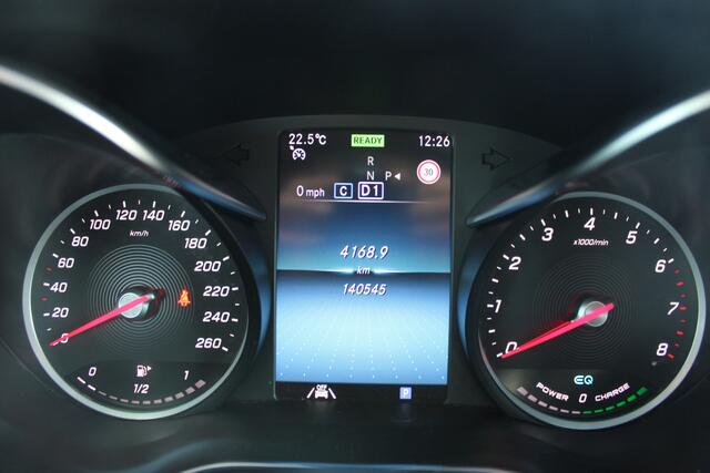 Mercedes-Benz GLC-KLASSE 200 AUT9 4MATIC Premium Plus PANORAMADAK TREKHAAK