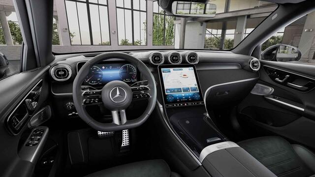 Mercedes-Benz GLC-KLASSE 300e 4MATIC AMG Line | Premium plus | Rij assistentie | Night pakket | Winter pakket |