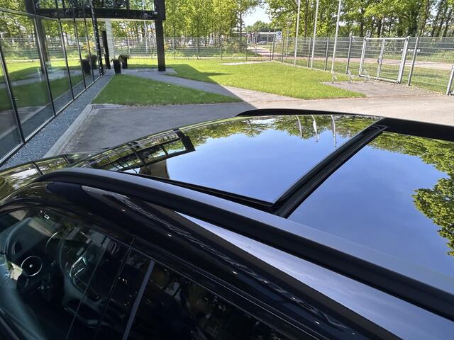 Mercedes-Benz GLC-KLASSE 300e AMG // Burmester // Memory // Panoramadak // 360 Camera // MultiBeam LED // Treeplanken // Carplay