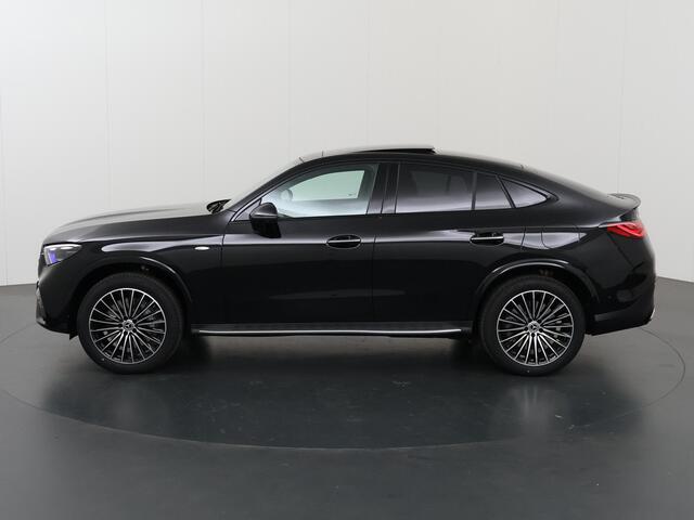 Mercedes-Benz GLC-KLASSE 300e Coupé 4MATIC Sport Edition | Premium pakket | Panorama-schuifdak | Trekhaak | Treeplanken |