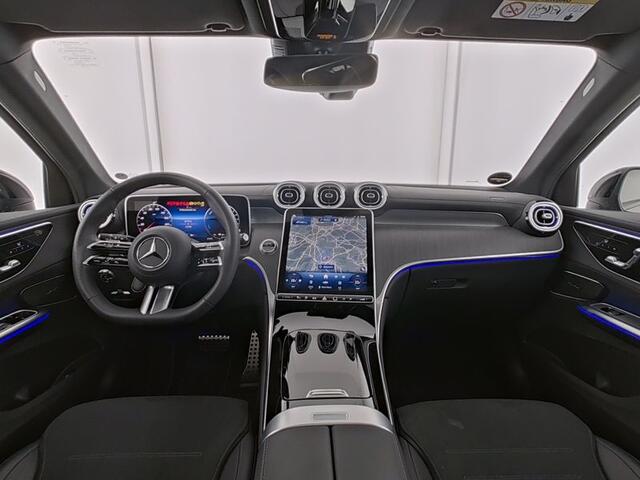 Mercedes-Benz GLC-KLASSE 400 e 4MATIC AMG Plug-In Hybride AMG Line Premium | Night Pakket | Panorama Schuif-Kanteldak | 20 Inch AMG Velgen | Trekhaak | Distronic. Inclusief 24 maanden MB Certified garantie voor Europa.