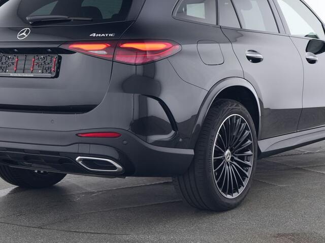 Mercedes-Benz GLC-KLASSE 400 e 4MATIC AMG Plug-In Hybride AMG Line Premium | Night Pakket | Panorama Schuif-Kanteldak | 20 Inch AMG Velgen | Trekhaak | Distronic. Inclusief 24 maanden MB Certified garantie voor Europa.
